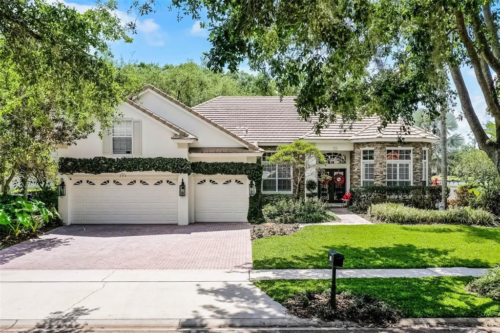 Vendido Recientemente: $720,000 (4 camas, 3 baños, 3026 Pies cuadrados)