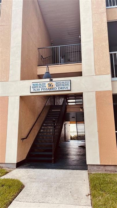 Recently Rented: $1,400 (1 beds, 1 baths, 777 Square Feet)