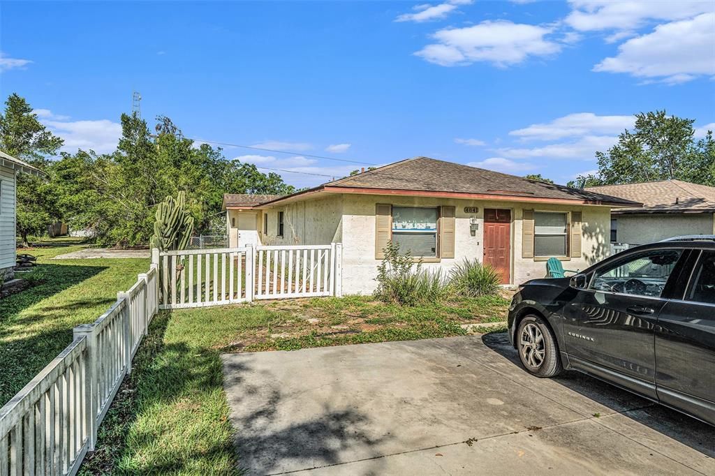 Recently Rented: $1,700 (3 beds, 2 baths, 1128 Square Feet)