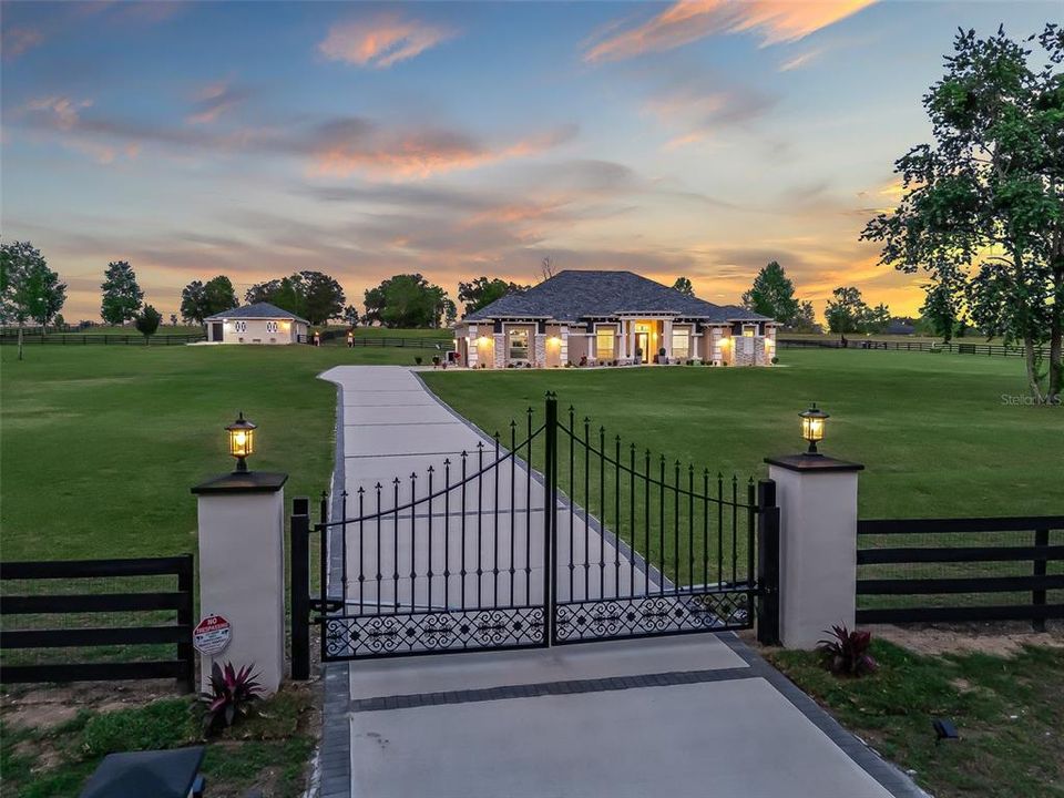 待售: $1,795,000 (4 贝兹, 3 浴室, 3641 平方英尺)