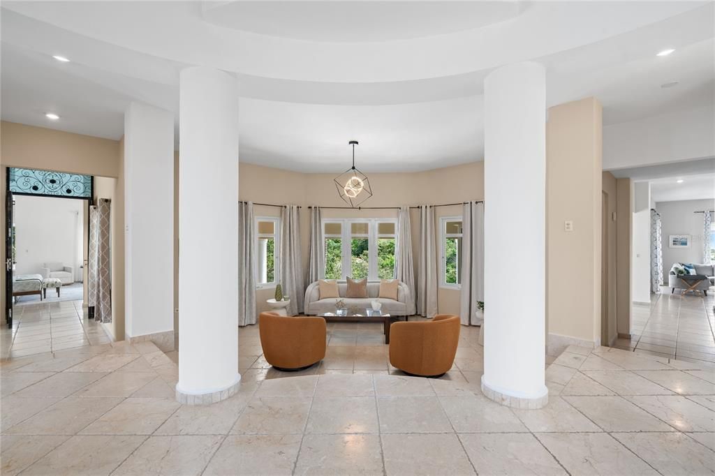 For Sale: $3,200,000 (5 beds, 3 baths, 6000 Square Feet)