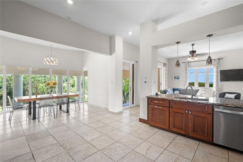 For Sale: $3,200,000 (5 beds, 3 baths, 6000 Square Feet)