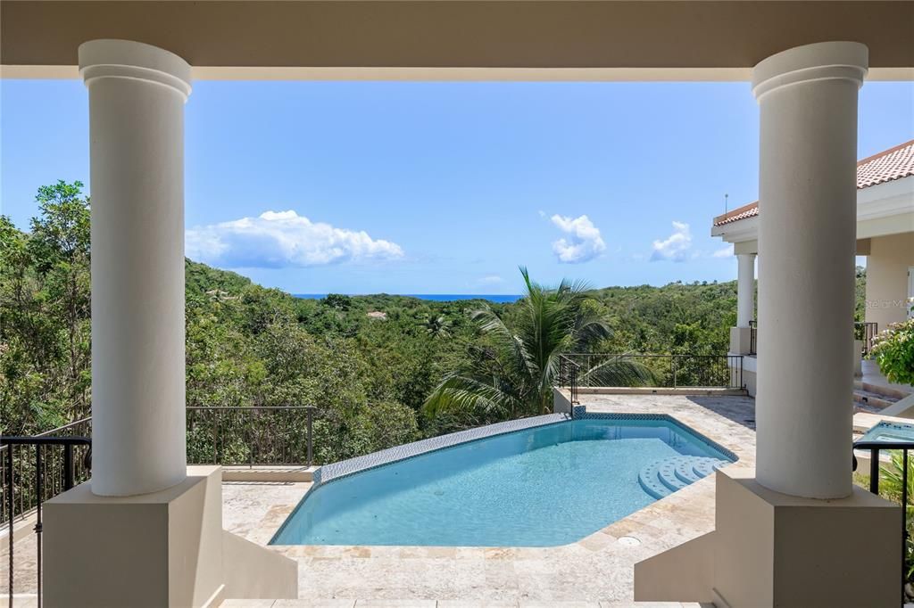 For Sale: $3,200,000 (5 beds, 3 baths, 6000 Square Feet)