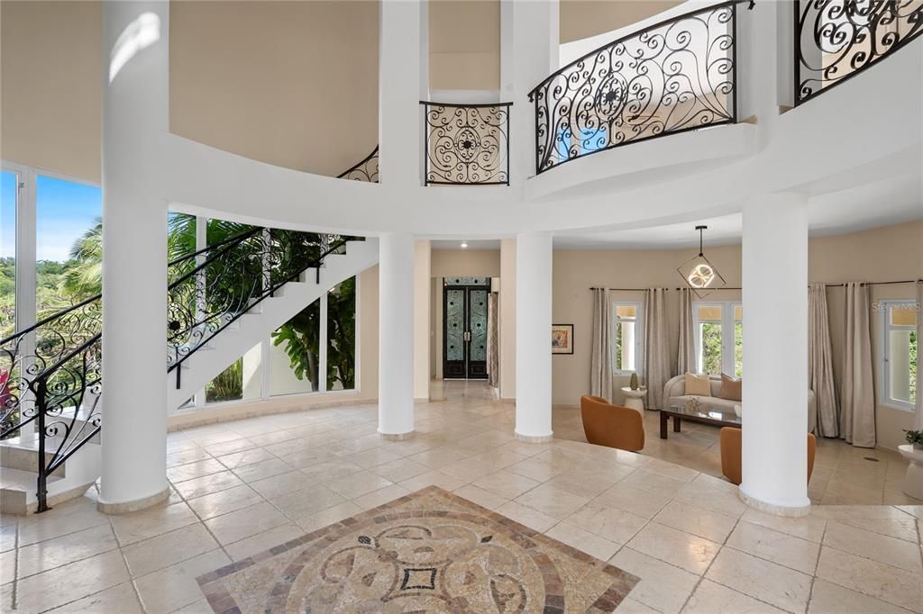 For Sale: $3,200,000 (5 beds, 3 baths, 6000 Square Feet)