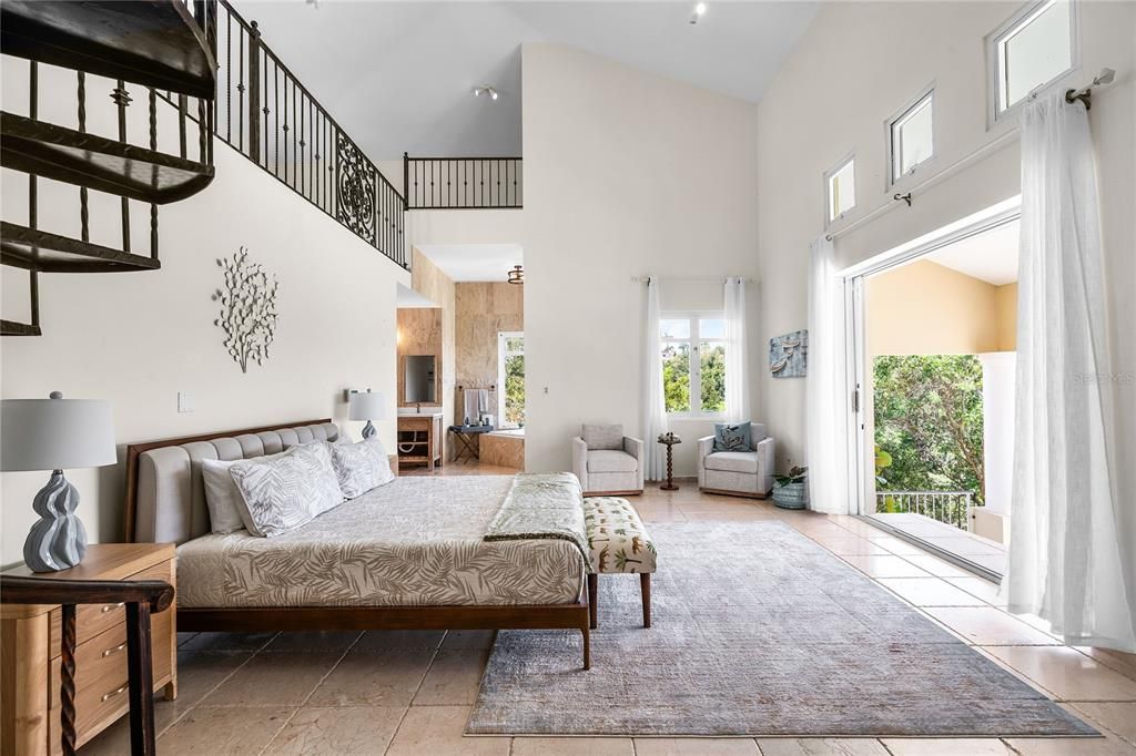 For Sale: $3,200,000 (5 beds, 3 baths, 6000 Square Feet)