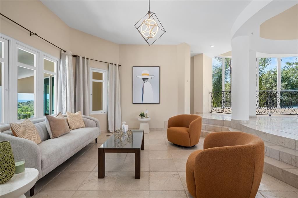 For Sale: $3,200,000 (5 beds, 3 baths, 6000 Square Feet)