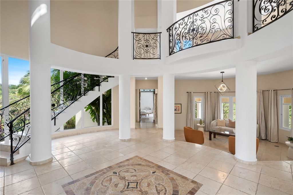 For Sale: $3,200,000 (5 beds, 3 baths, 6000 Square Feet)