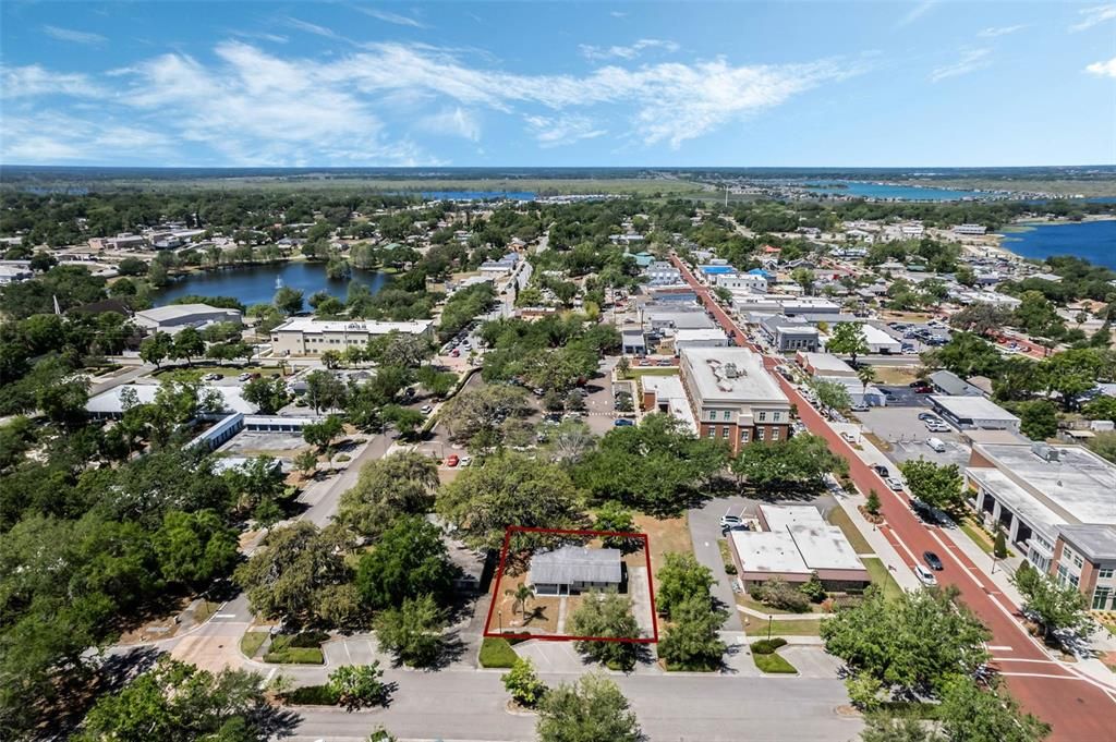 Под контрактом: $699,900 (0 спален, 0 ванн, 1192 Квадратных фут)