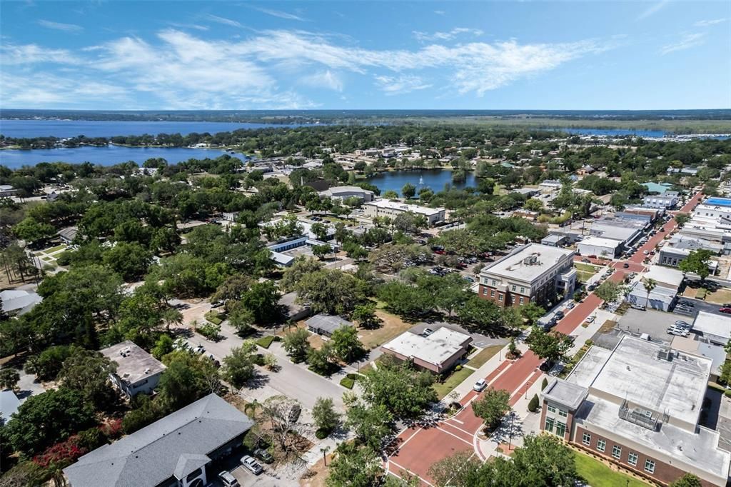 Под контрактом: $699,900 (0 спален, 0 ванн, 1192 Квадратных фут)