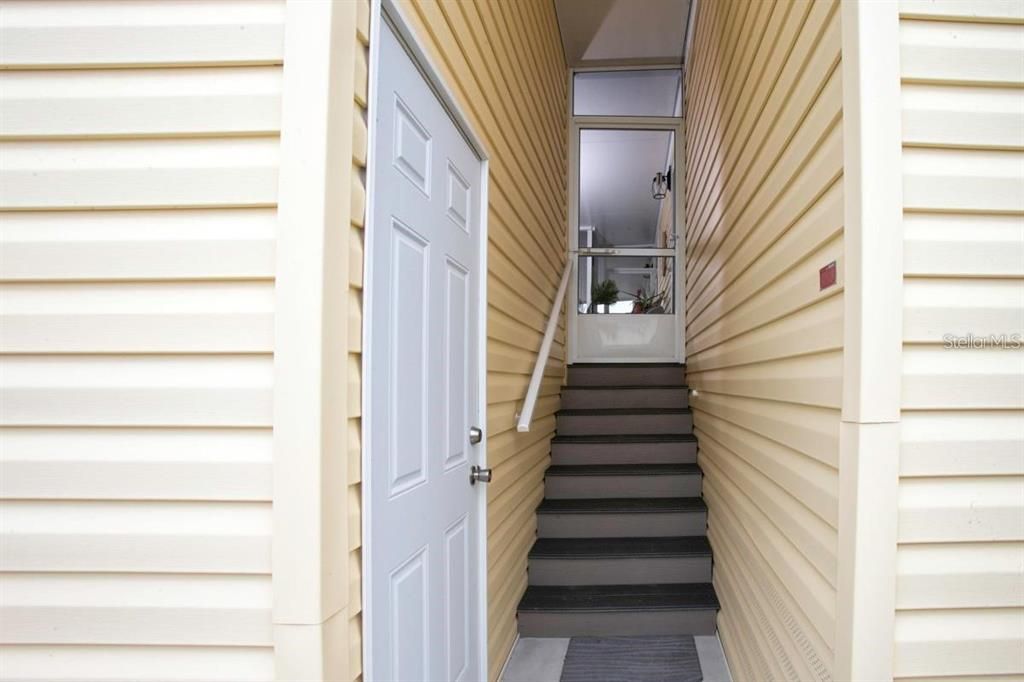 For Sale: $339,900 (3 beds, 2 baths, 1400 Square Feet)