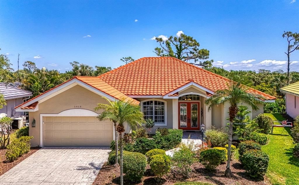 Recently Sold: $479,000 (3 beds, 2 baths, 2502 Square Feet)