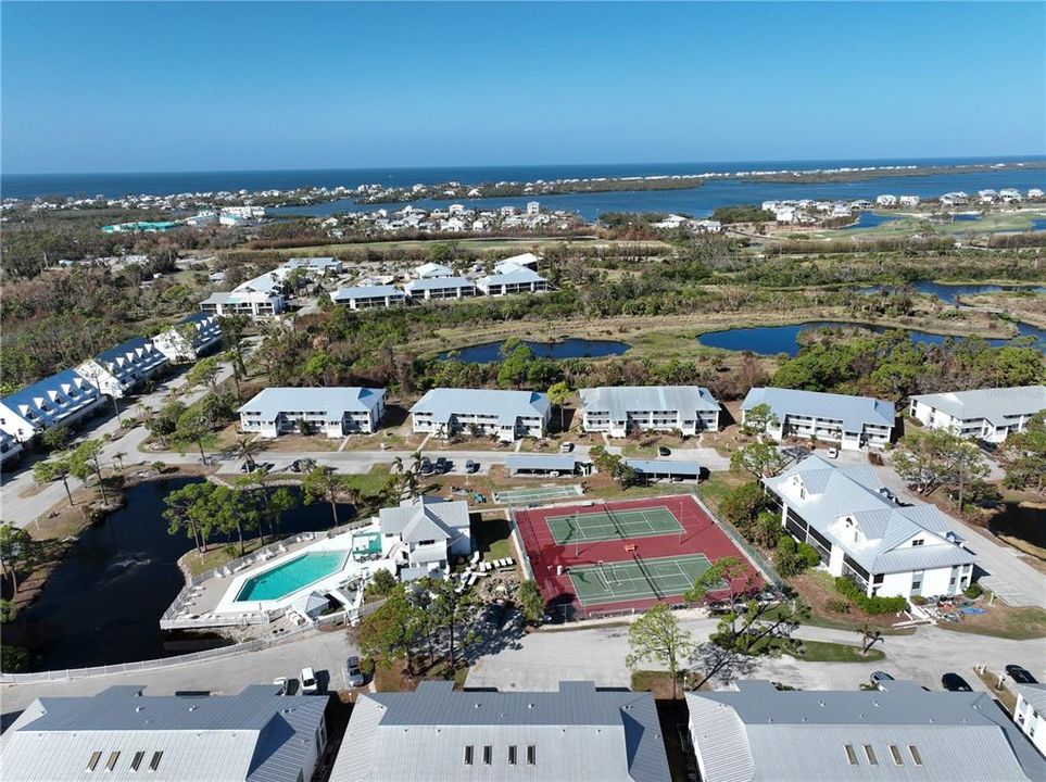 Active With Contract: $99,800 (2 beds, 2 baths, 1092 Square Feet)