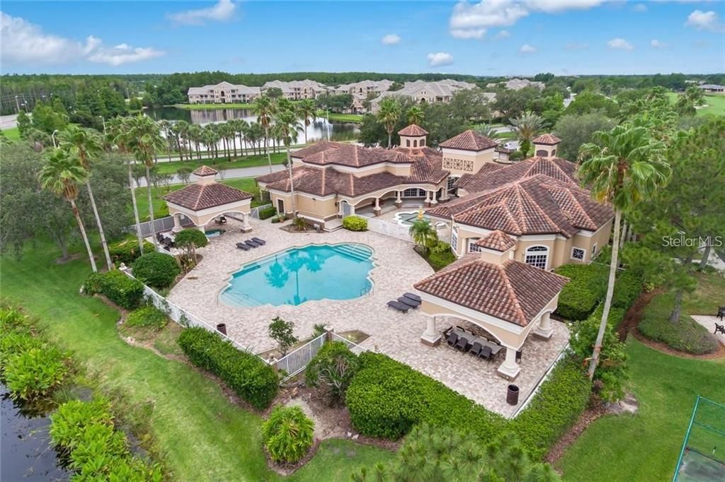 For Sale: $235,000 (2 beds, 2 baths, 1288 Square Feet)