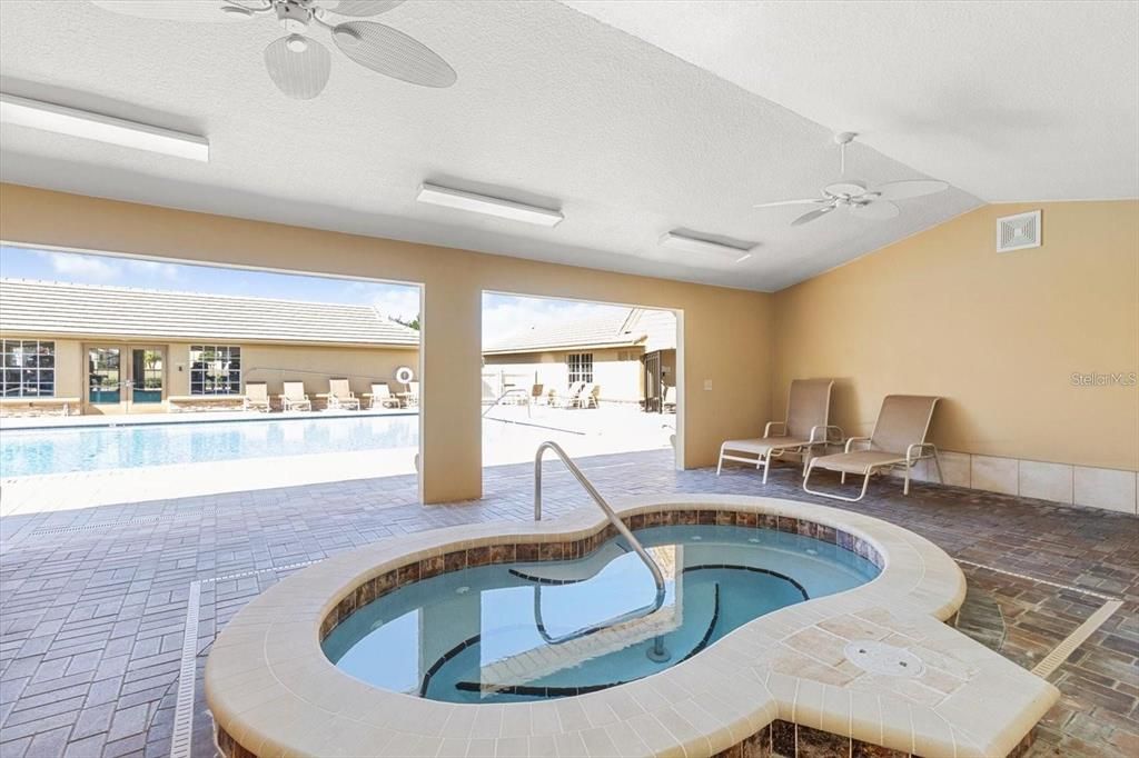 待售: $17,000 (0.13 acres)