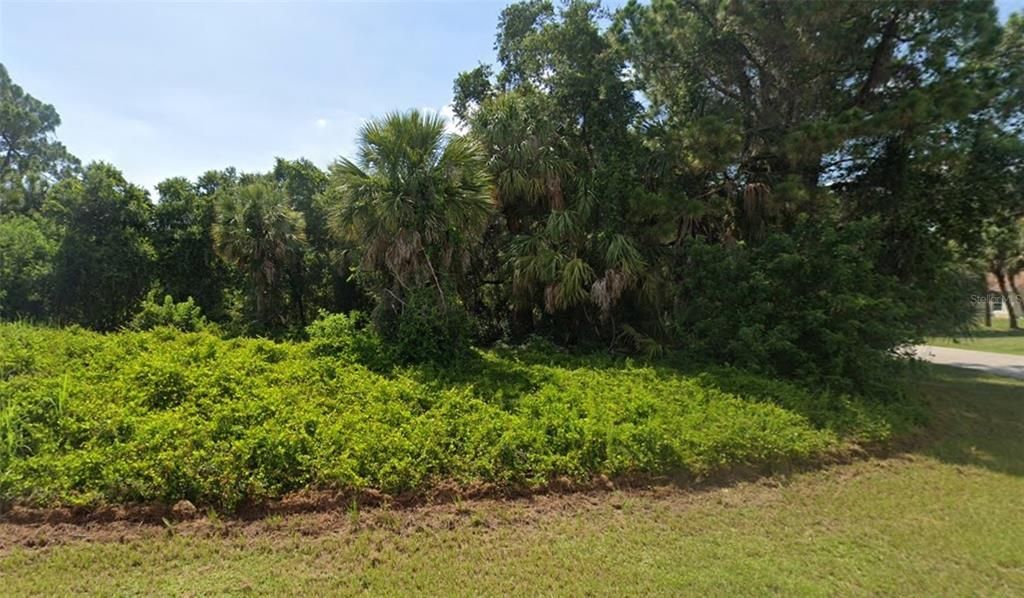 For Sale: $35,000 (0.28 acres)