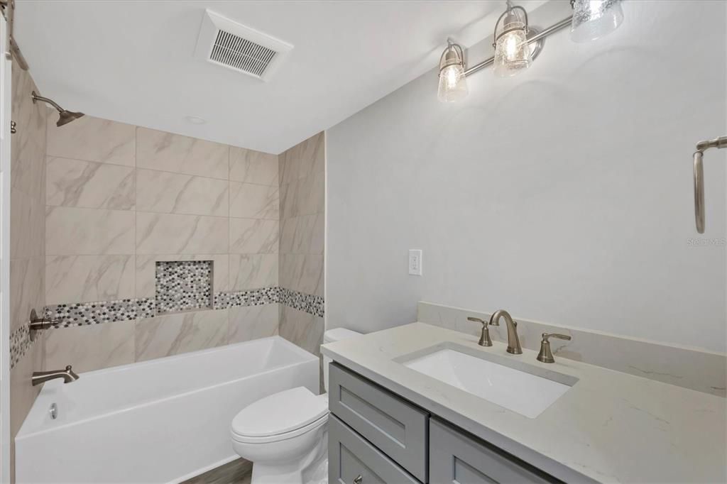 待售: $1,495,000 (3 贝兹, 3 浴室, 1682 平方英尺)