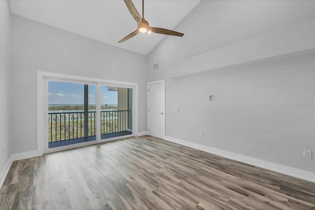 待售: $1,495,000 (3 贝兹, 3 浴室, 1682 平方英尺)