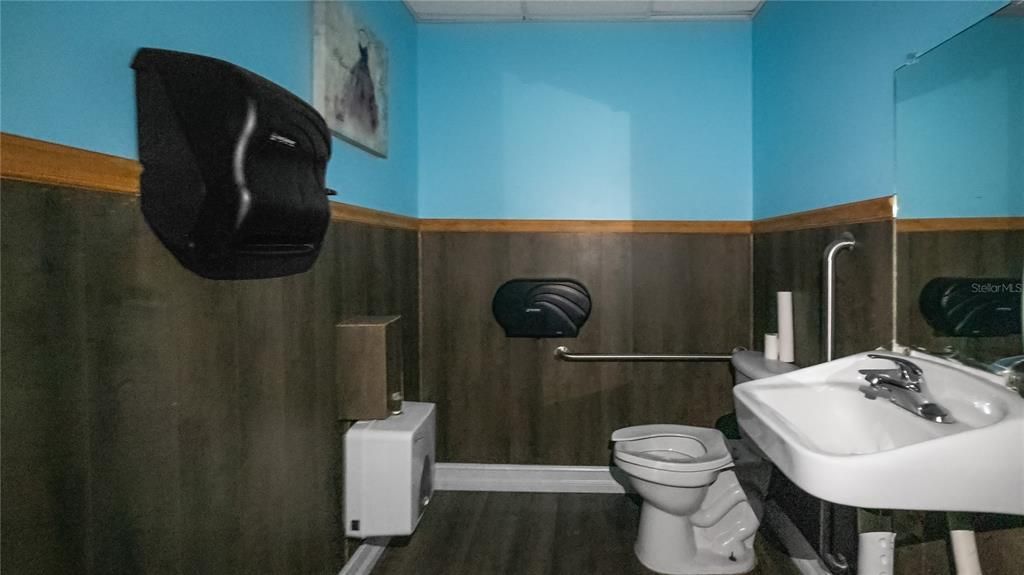 En Venta: $40,432 (0 camas, 0 baños, 2128 Pies cuadrados)