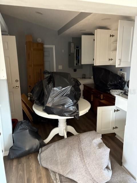 Activo con contrato: $170,000 (2 camas, 2 baños, 1084 Pies cuadrados)