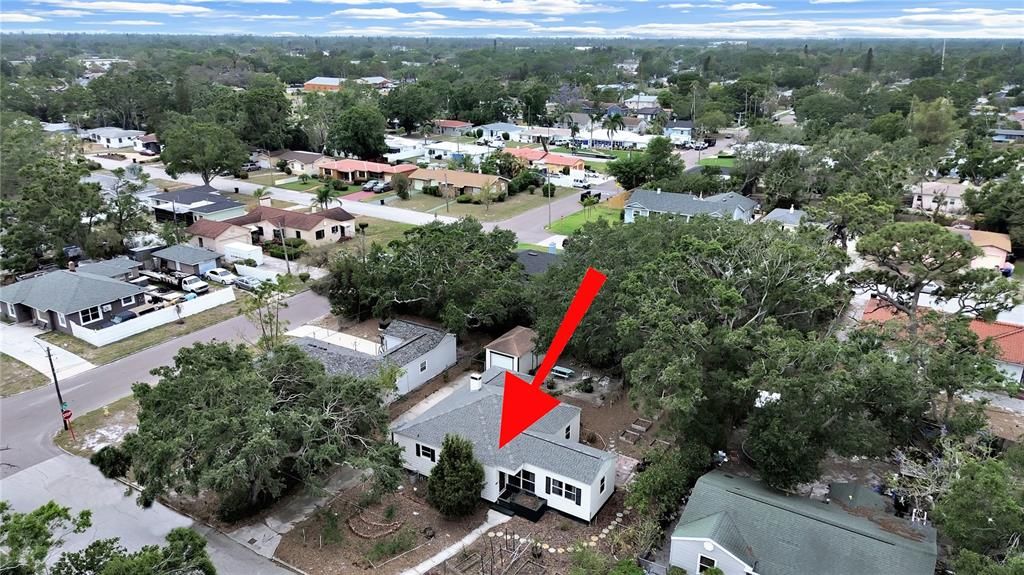 Active With Contract: $335,000 (3 beds, 1 baths, 1390 Square Feet)