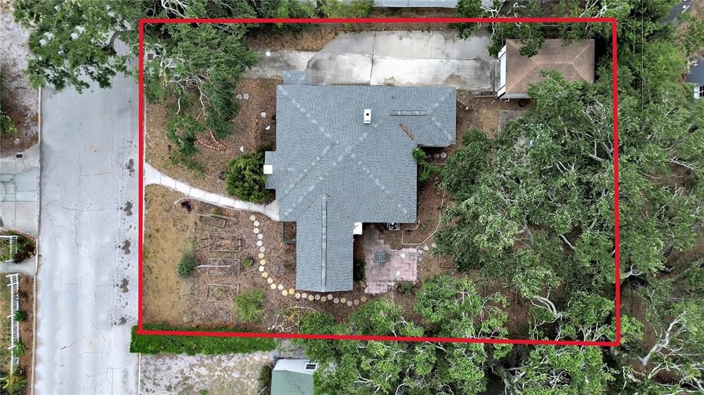 Active With Contract: $335,000 (3 beds, 1 baths, 1390 Square Feet)