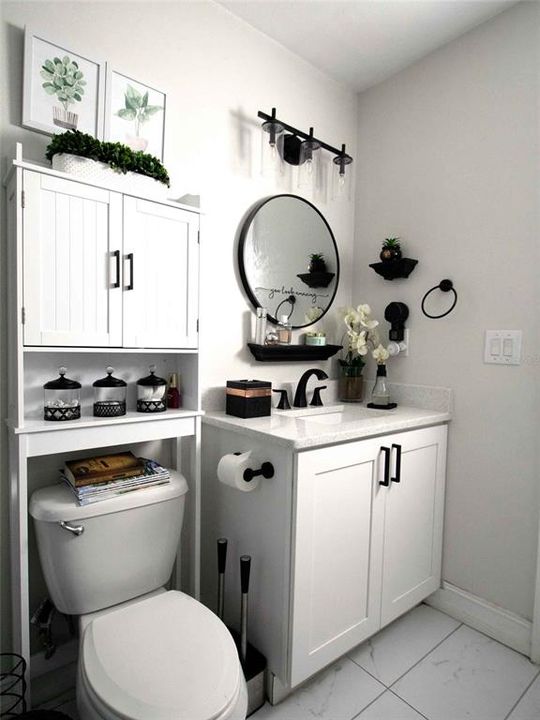 For Sale: $425,000 (2 beds, 1 baths, 945 Square Feet)