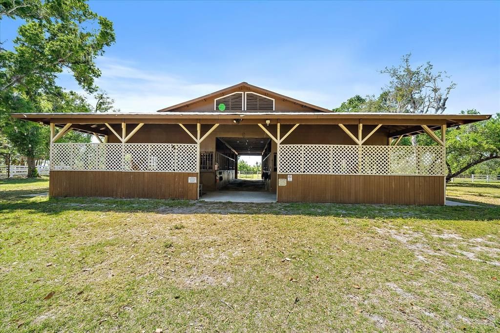 For Sale: $6,249,000 (12 beds, 10 baths, 1676 Square Feet)