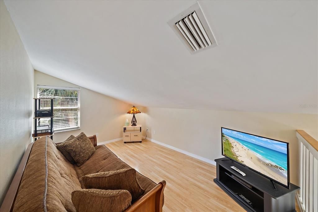 For Sale: $6,249,000 (12 beds, 10 baths, 1676 Square Feet)