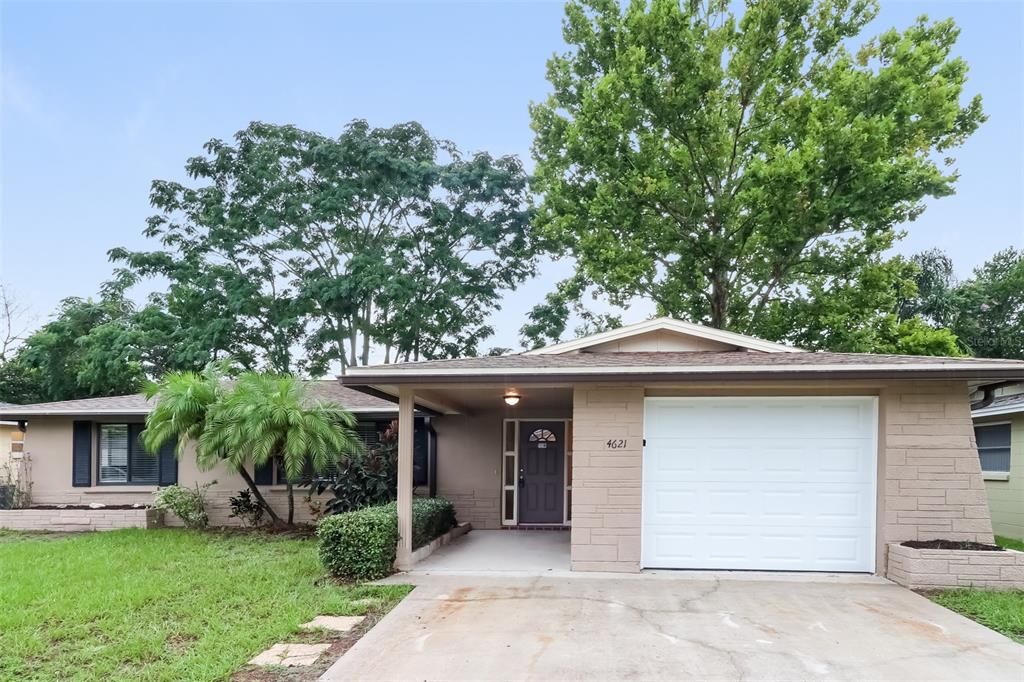 Recently Rented: $2,125 (3 beds, 2 baths, 1543 Square Feet)