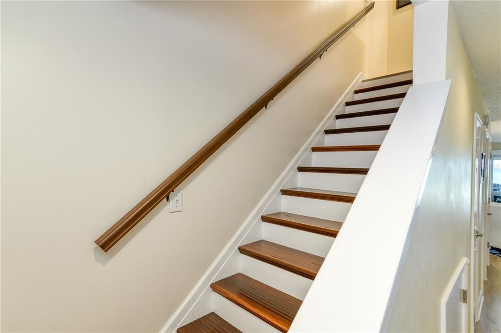 待售: $729,000 (2 贝兹, 2 浴室, 1064 平方英尺)