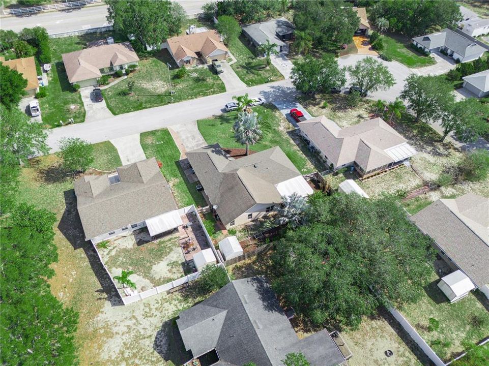 For Sale: $289,990 (4 beds, 2 baths, 1989 Square Feet)