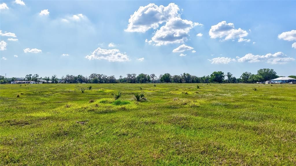 For Sale: $19,900,000 (63.90 acres)