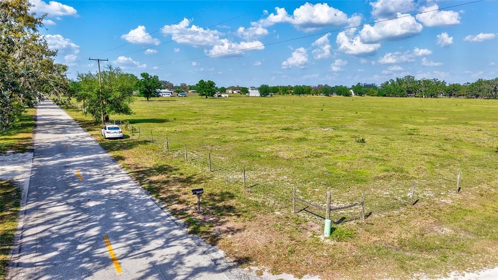 For Sale: $19,900,000 (63.90 acres)