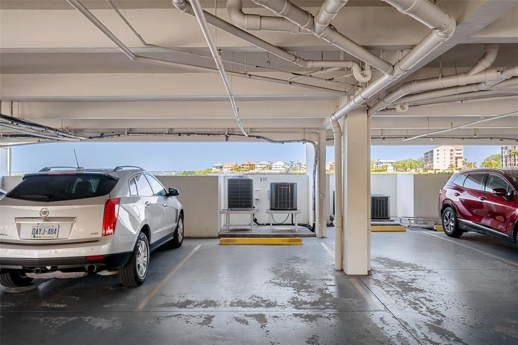 На продажу: $360,000 (2 спален, 2 ванн, 1103 Квадратных фут)