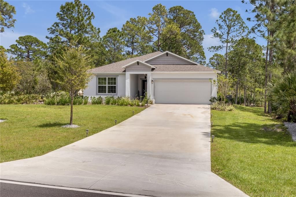 For Sale: $445,000 (4 beds, 2 baths, 1876 Square Feet)