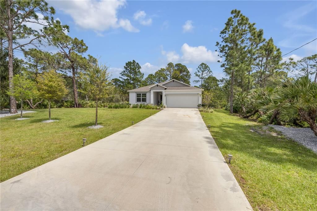 For Sale: $445,000 (4 beds, 2 baths, 1876 Square Feet)