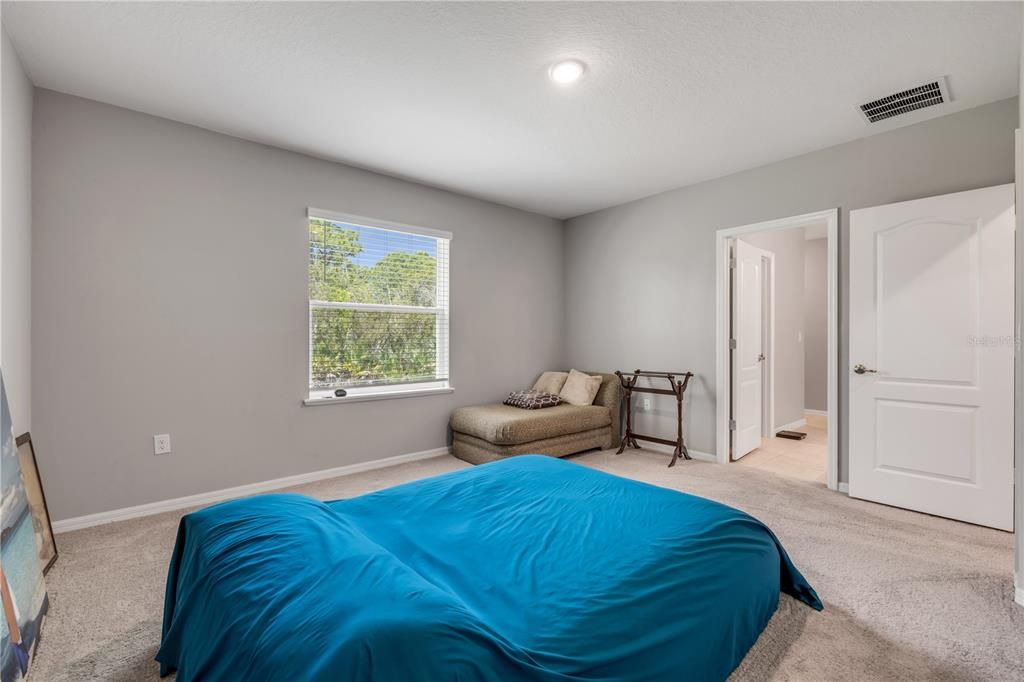 For Sale: $445,000 (4 beds, 2 baths, 1876 Square Feet)