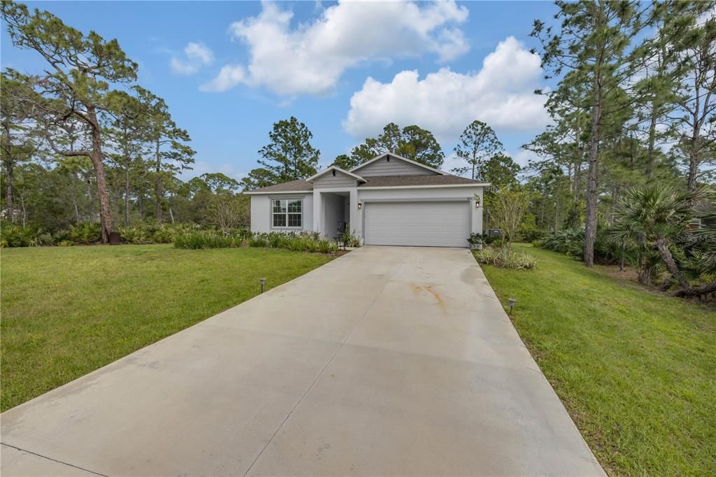 For Sale: $445,000 (4 beds, 2 baths, 1876 Square Feet)