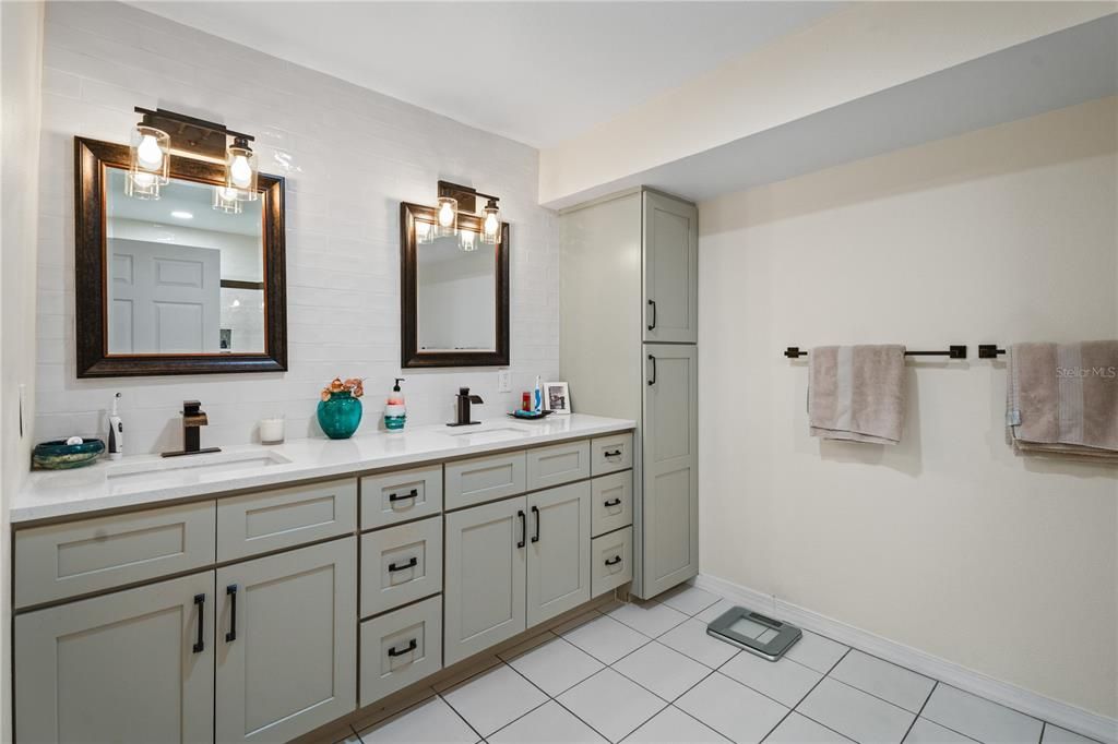 Upstairs Primary bath
