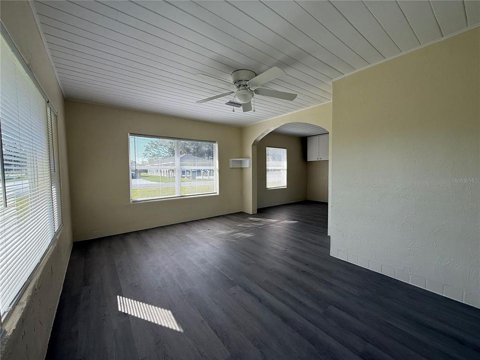 En Venta: $799,000 (2 camas, 0 baños, 1208 Pies cuadrados)