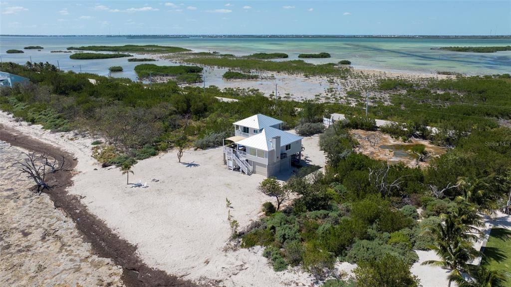 En Venta: $2,299,000 (3 camas, 2 baños, 1850 Pies cuadrados)