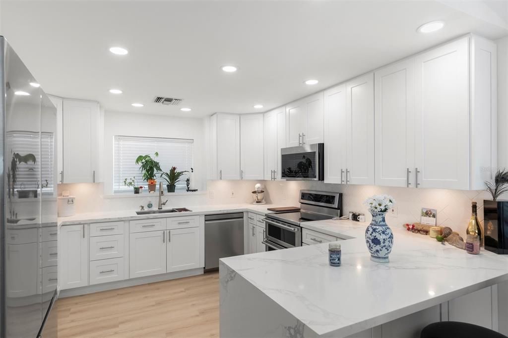 En Venta: $2,299,000 (3 camas, 2 baños, 1850 Pies cuadrados)