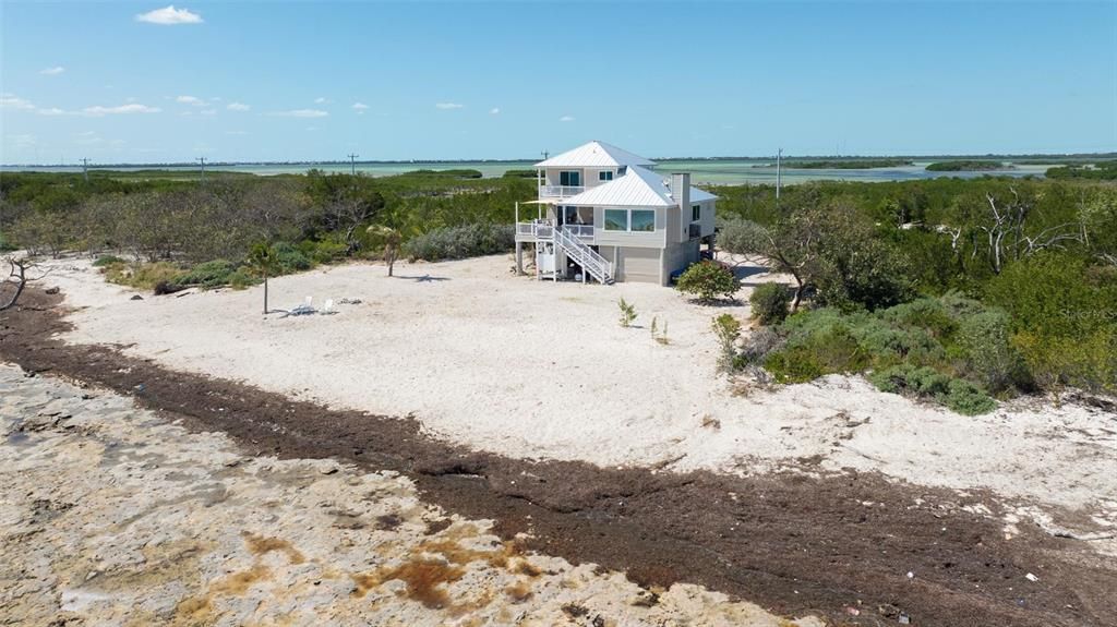 En Venta: $2,299,000 (3 camas, 2 baños, 1850 Pies cuadrados)