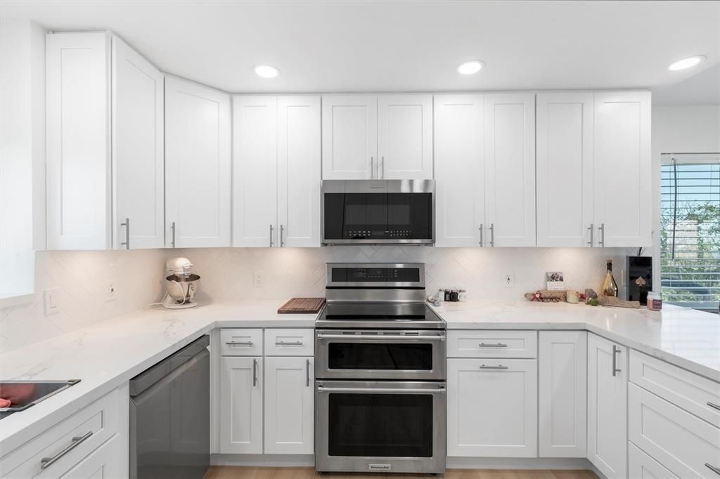 En Venta: $2,299,000 (3 camas, 2 baños, 1850 Pies cuadrados)