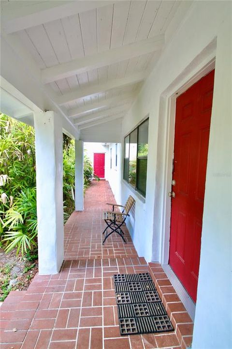 For Sale: $650,000 (3 beds, 4 baths, 2506 Square Feet)