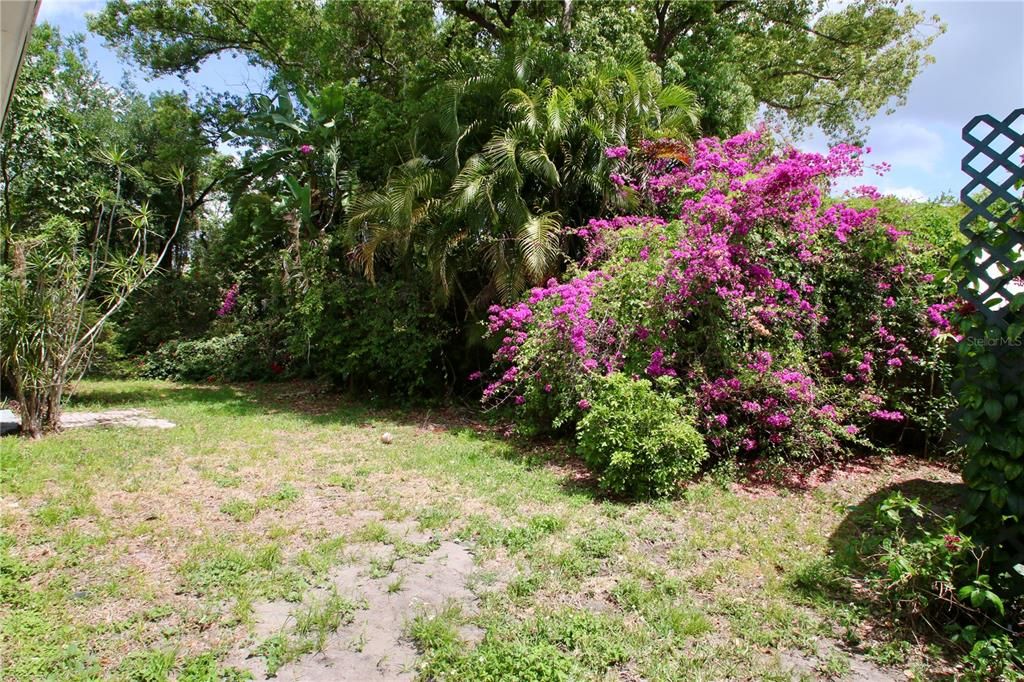 For Sale: $650,000 (3 beds, 4 baths, 2506 Square Feet)