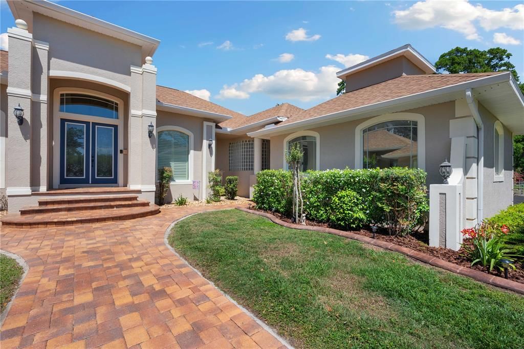 En Venta: $1,395,000 (4 camas, 3 baños, 3769 Pies cuadrados)