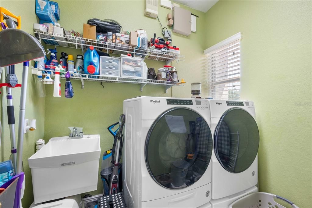 En Venta: $1,395,000 (4 camas, 3 baños, 3769 Pies cuadrados)