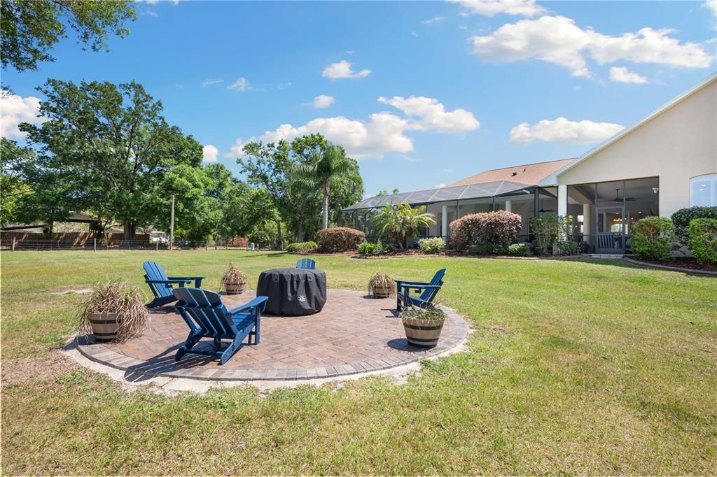 En Venta: $1,395,000 (4 camas, 3 baños, 3769 Pies cuadrados)