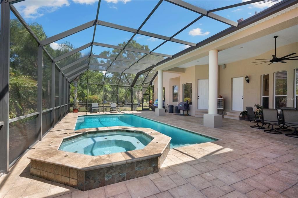 En Venta: $1,395,000 (4 camas, 3 baños, 3769 Pies cuadrados)